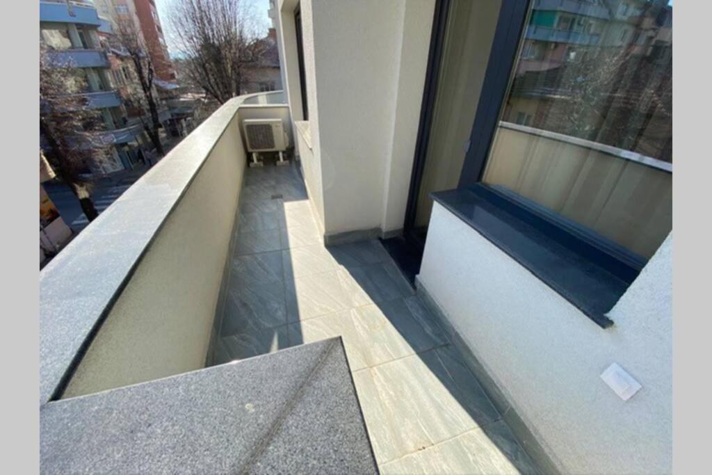 Lux 1Bd/1Ba City Center Apartment Blagoevgrad Bagian luar foto